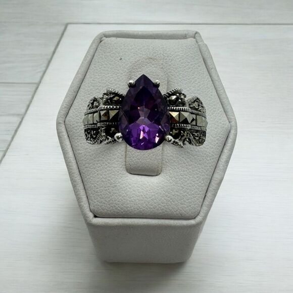 Reflections by Judith Jack Pear Shaped Amethyst Marcasite Ring size 9 Vintage - Picture 1 of 11